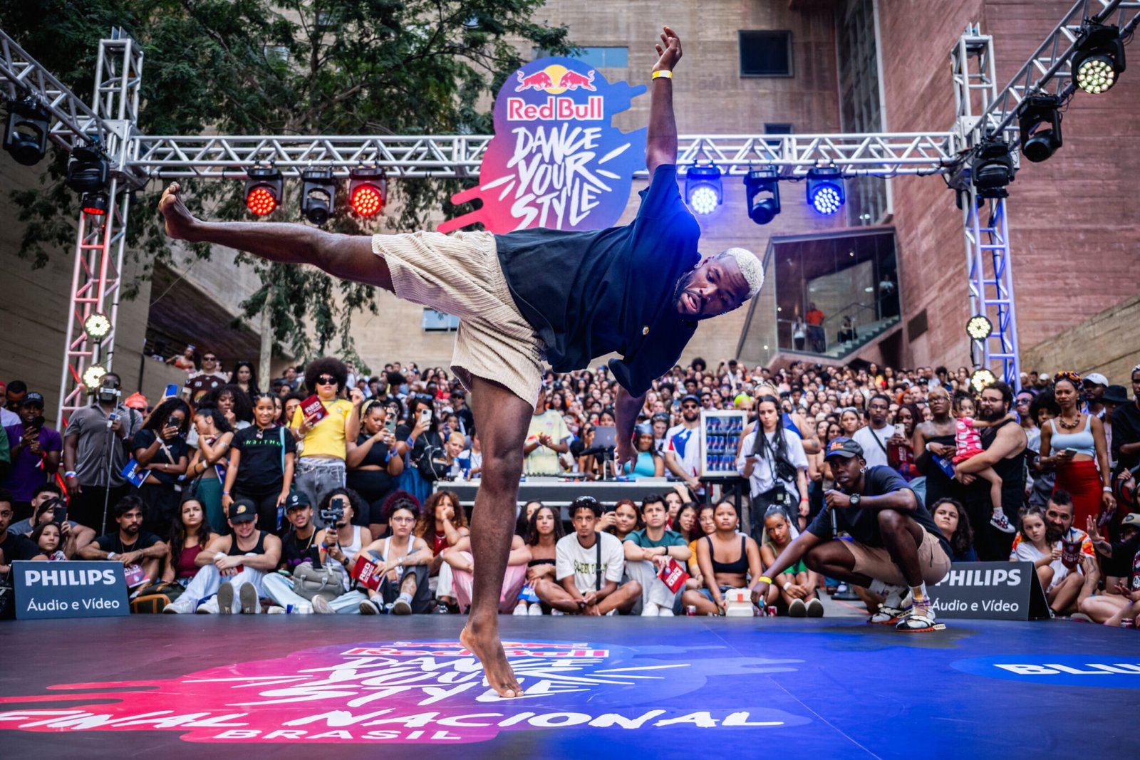 Red Bull Dance Your Style agita Campinas com batalhas de dança interativas
