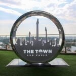 Heineken domina The Town 2025 com tirolesa, sustentabilidade e palco próprio